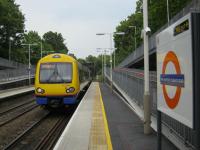 <h4><a href='/locations/W/Walthamstow_Queens_Road'>Walthamstow Queens Road</a></h4><p><small><a href='/companies/T/Tottenham_and_Forest_Gate_Railway'>Tottenham and Forest Gate Railway</a></small></p><p>172006 with a London Overground GOBLIN service to Gospel Oak arriving at Walthamstow Queen's Road station, on 19th May 2012.   This station was known simply as Walthamstow until the opening of the LUL Victoria Line to the nearby Hoe Street station in 1968, which was renamed Walthamstow Central at the same time. 3/8</p><p>19/05/2012<br><small><a href='/contributors/David_Bosher'>David Bosher</a></small></p>