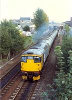 A 26 hauls oil west through Falkirk Grahamston.<br><br>[Ewan Crawford //]