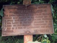 This sign once graced the west end of the Milngavie bound platform at Bearsden.<br><br>[Ewan Crawford //1987]