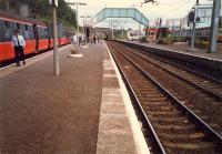 303031 terminates at Dalmuir in the bay platform. Train for Helensburgh on right.<br><br>[Ewan Crawford //1987]