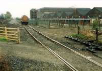 Looking east from by the recently demolished Cambus box. The loop was put in to save having to use the level crossing to run round in Alloa Yard.<br><br>[Ewan Crawford //1988]