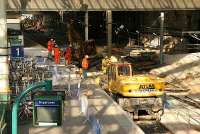 Waverley - 23 April 2006. Replacement of north side through line, platform 1.<br><br>[John Furnevel 23/04/2006]