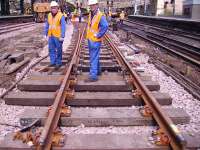 Track replacement at Glasgow Central<br><br>[Ewan Crawford Collection 23/04/2006]