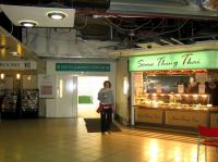 Temporary entrance to Waverley north side from Princes Mall on 8 June 2006. The arrangement will apply until the station link bridge to Waverley Steps has been replaced. <br><br>[John Furnevel 08/06/2006]