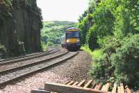 The deep rock cutting between the Forth Bridge and Jamestown Viaduct in 2006 looking south.<br><br>[John Furnevel /06/2006]