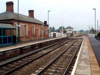 Hartlebury station and box looking north.<br><br>[Ewan Crawford 06/07/2006]